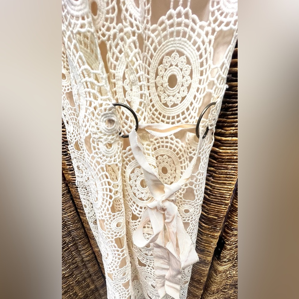 Free People, Cream‎ Dress, Lace , Size:6, Side belt - Picture 4 of 8